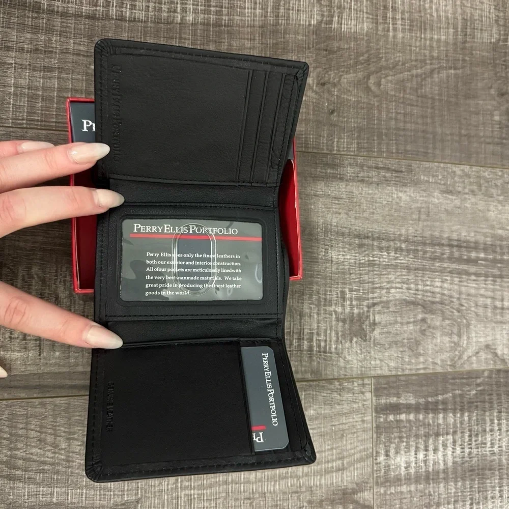 Perry Ellis Portfolio Trifold Wallet Genuine Leather Black NWT